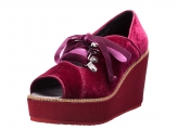 Peep-toe Wedge